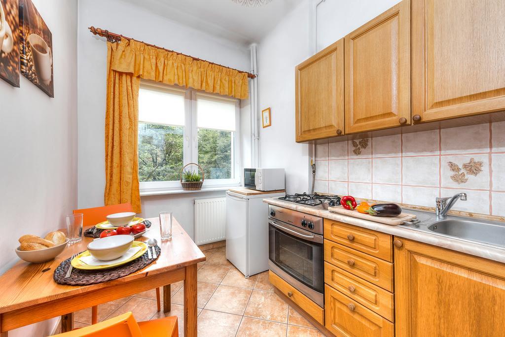 P&O Apartments Plac Zbawiciela Varsó Szoba fotó